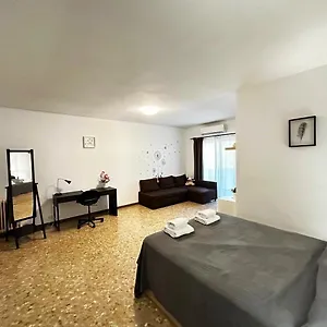 Sepulveda Bed and breakfast